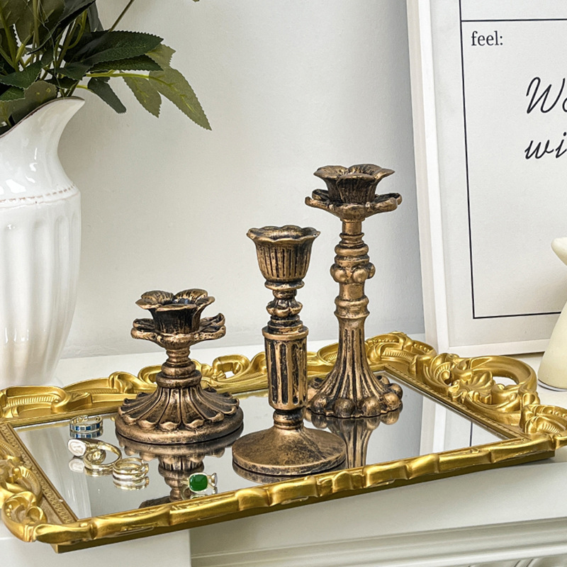 Chandelier vintage en bronze,  - Tables avis et prix